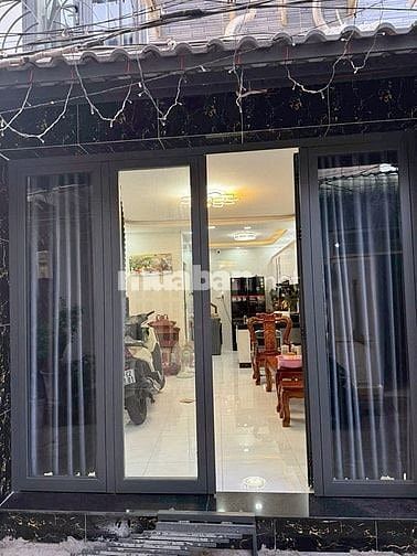 Chính Chủ Về Quê Cần Bán Nhà Quận 7, Gần Phú Mỹ Hưng, Tặng Nội Thất
