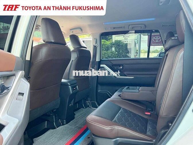 BÁN INNOVA CROSS 2.0V ĐỜI 2025- ODO 38.000