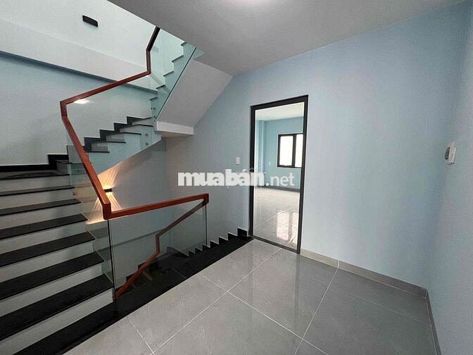 Bán nhà mặt tiền khu An Dương Vương gần bến Phú Định P16 Q8 cũ