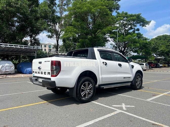 bán hoặc đổi 7chổ xe 1chủ zin từ cam cò máy móc