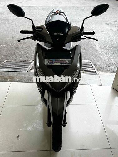 BÁN VARIO Fi150/2018 TRÙM MỀM,SMARKEY.MỚI 98% BSTP