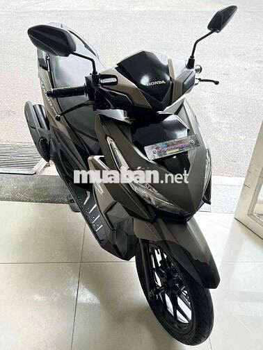 BÁN VARIO Fi150/2018 TRÙM MỀM,SMARKEY.MỚI 98% BSTP