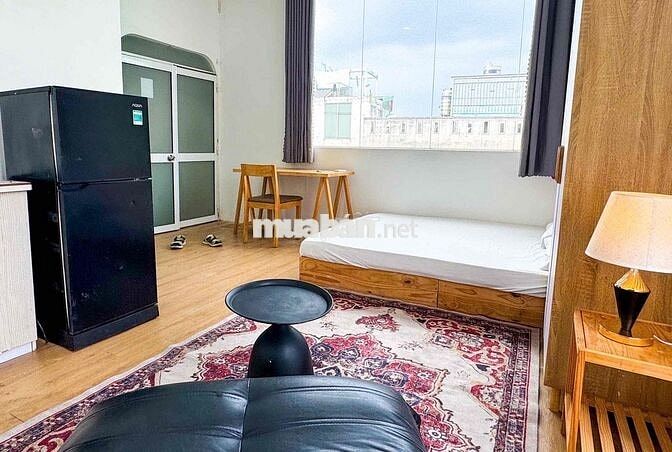 CHO THUÊ STUDIO BAN CÔNG 40m² FULL NỘI THẤT NGAY TRUNG TÂM QUẬN 3