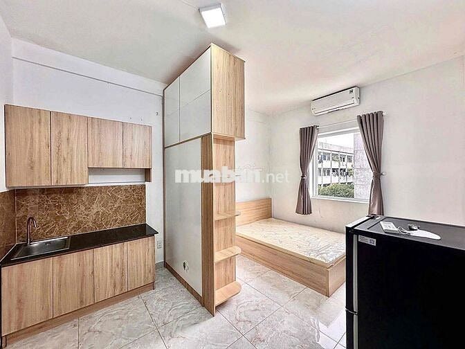 CHO THUÊ STUDIO BAN CÔNG 40m² FULL NỘI THẤT NGAY TRUNG TÂM QUẬN 3