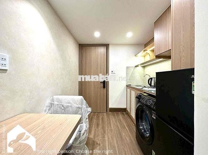 CHO THUÊ CĂN HỘ MỚI 100% GIÁ RẺ THANG MÁY VIEW BỜ KÈ HOÀNG SA