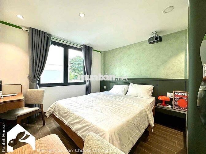 CHO THUÊ CĂN HỘ MỚI 100% GIÁ RẺ THANG MÁY VIEW BỜ KÈ HOÀNG SA