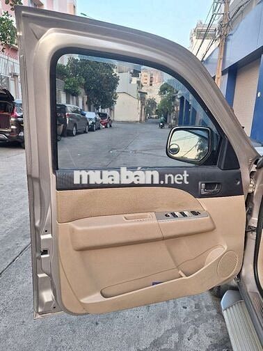 Ford Everest 2009 Số sàn 83000 km