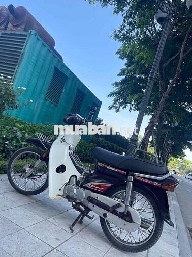 Honda Dream Thái 1997 đầu máy 8x mộc chất.