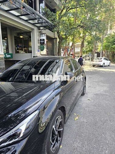 MG MG5 Lux 2023 Đen 4 vạn