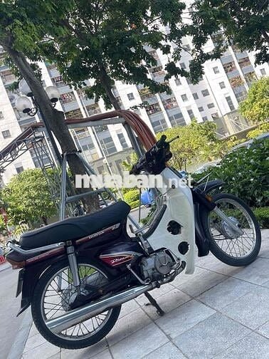 Honda Dream Thái 1997 đầu máy 8x mộc chất.