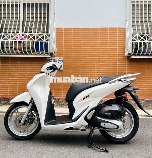 SH125CBS2020 up kha khá đồ chơi