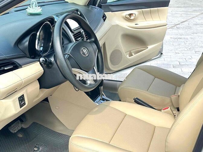 Toyota Vios E 2017 Bạc 12 vạn km