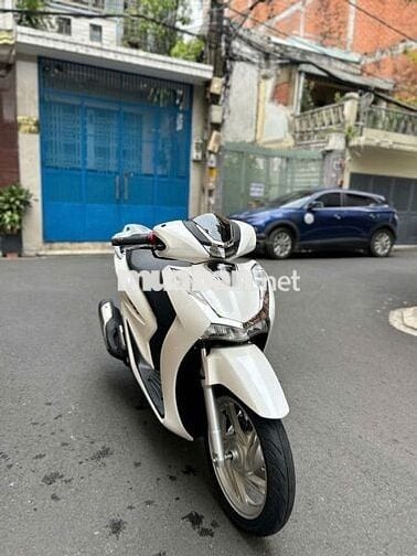 SH125CBS2020 up kha khá đồ chơi