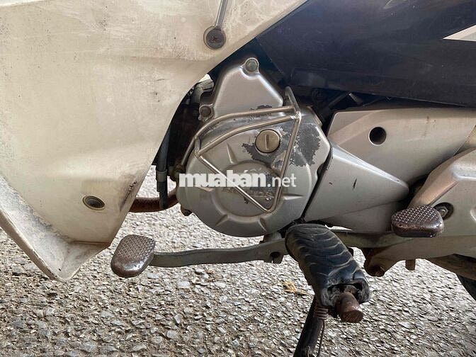 Honda Dream màu Nâu, Trắng