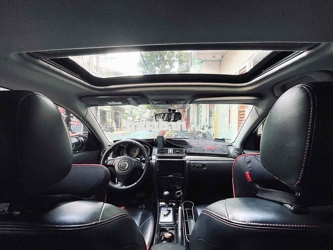 Mazda 3 2009 1.6 AT 134.000 km Trắng