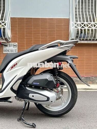 SH125CBS2020 up kha khá đồ chơi