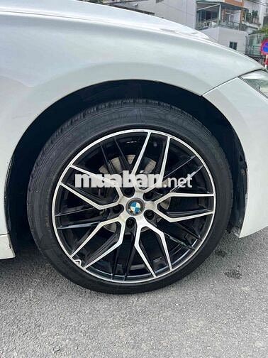 BMW 320i biển tp chính chủ