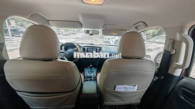 Mitsubishi Triton 2022 4x2 AT MIVEC 45.000 Km Cam