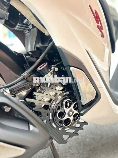 SH125CBS2020 up kha khá đồ chơi