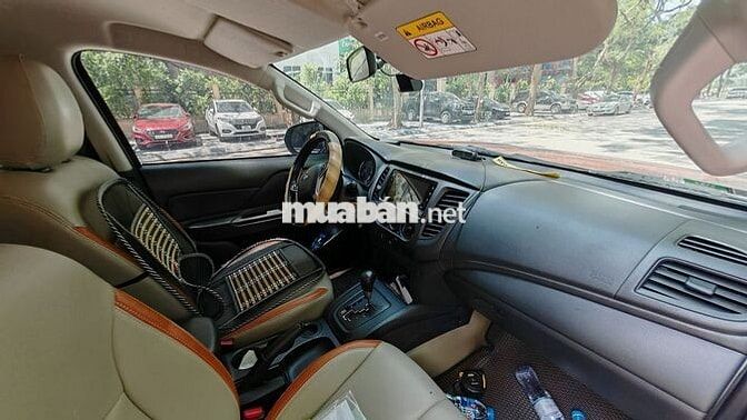 Mitsubishi Triton 2022 4x2 AT MIVEC 45.000 Km Cam