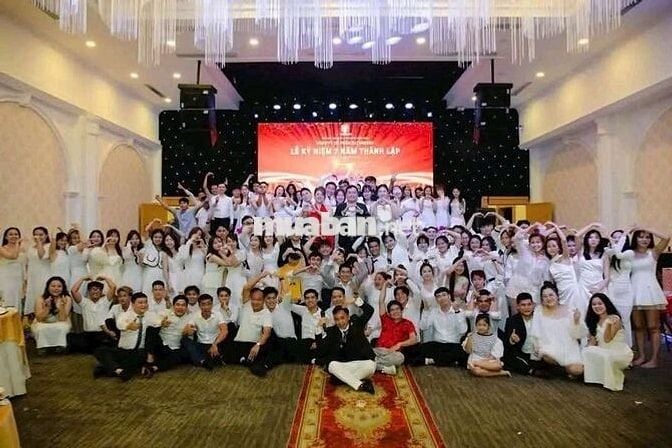 tuyển nhân viên văn phòng giờ HC k tăng ca nè mn