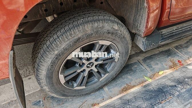 Mitsubishi Triton 2022 4x2 AT MIVEC 45.000 Km Cam