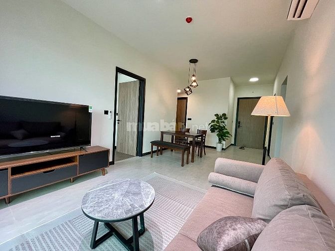 2 tỷ CH Lê Quang Định view MB 50m2 có sổ, mới, ở liền, full nội thất