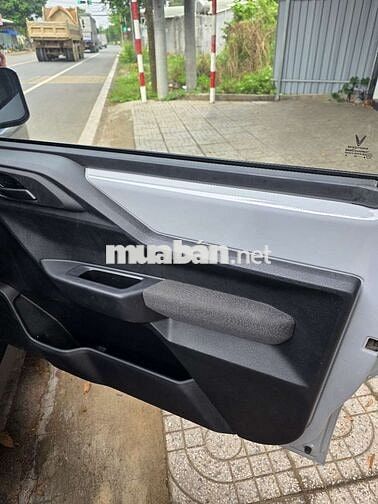 Xe điện VinFast VF3 2025 Xám