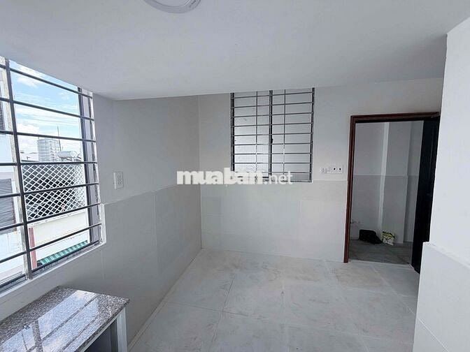 Khai trương dãy phòng trọ mới, gáo cao, cửa sổ trời siêu thoáng