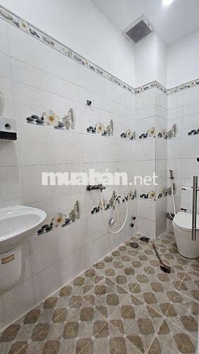 5x18m 3 Tầng 3pn 3wc Sân thượng 8tr Vĩnh Lộc gần Bà Lát