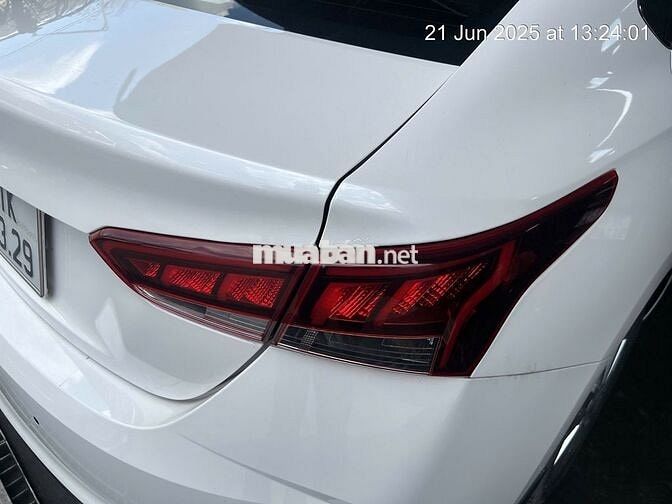 Hyundai Accent Trắng 43101 km