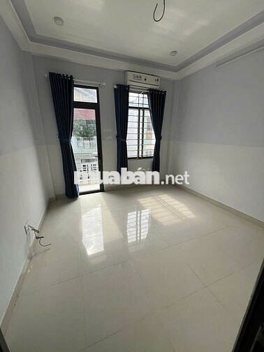 Cho thuê nhà hẻm xe hơi 3pn đường Đồng Xoài, quận Tân Bình 