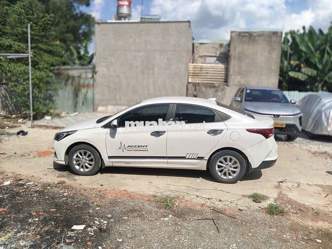 Hyundai Accent Trắng 43101 km