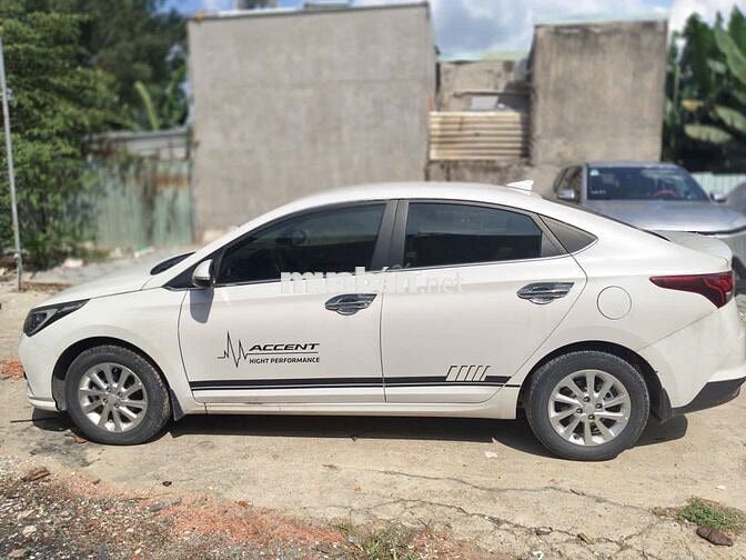 Hyundai Accent Trắng 43101 km
