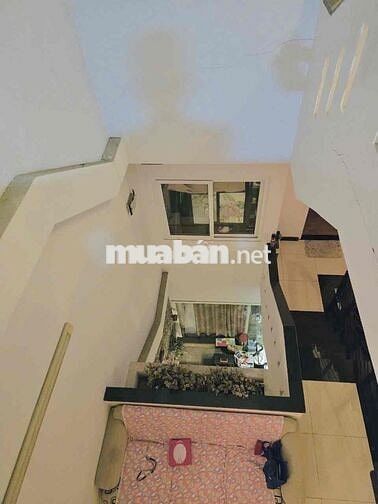 CHO THUÊ NHÀ MẶT TIỀN LÂM VĂN BỀN P.TÂN QUY Q7