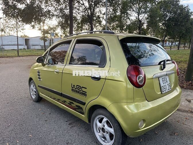 Chevrolet Spark 2010 Xanh lá