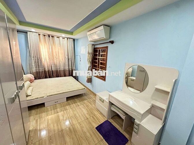 Chỉ Hơn 4.Tỏi Có Ngay Nhà -  Căn Gốc 3 Mặt Tiền - Sát Võ Văn Kiệt 