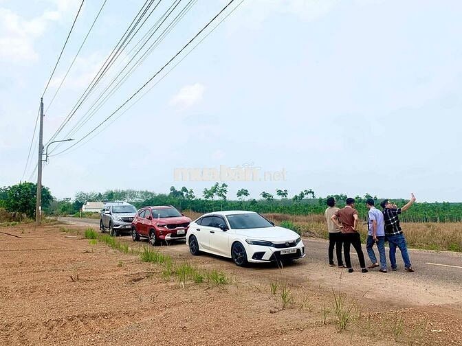 Tuyển thêm 5 NVKD bán BĐS tại Bình Dương