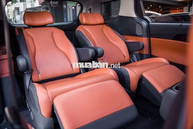 Kia Carnival 2022 Signature 30000 km