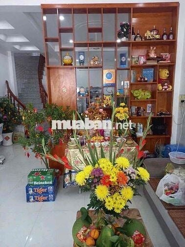 NHÀ LẦU TRUNG TÂM PHƯỜNG 3 cách đường TÔN ĐỨC THẮNG vài chục m