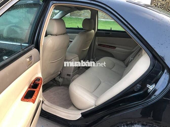 toyota CAMRY còn rất đẹp
