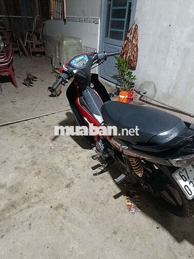 Yamaha Sirius Đỏ đen