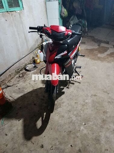 Yamaha Sirius Đỏ đen