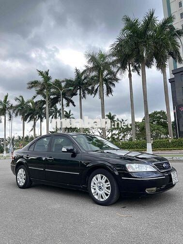 Ford Mondeo V6 Đen 5 chỗ
