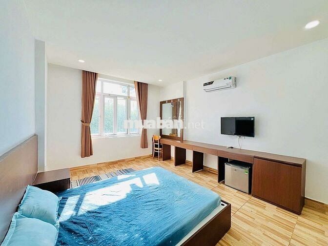 Phòng Đẹp View Thoáng Full Nội Thất Giá Rẻ Ngay Nguyễn Oanh