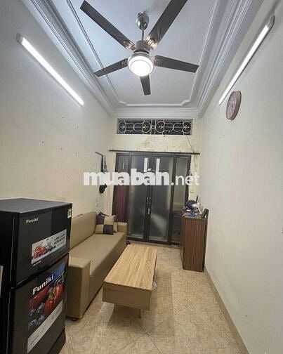Chính chủ cho thuê nhà riêng ngõ Văn Chương 4 tầng (2N-2VS)