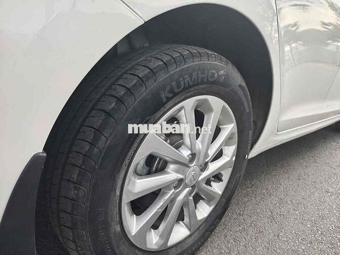 Hyundai Accent 2023 5000 km Trắng