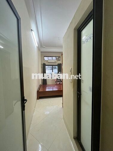 Chính chủ cho thuê nhà riêng ngõ Văn Chương 4 tầng (2N-2VS)