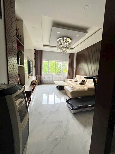 Cho thuê villa 8x20m nội thất cao cấp giá chỉ 42 Tr/tháng 