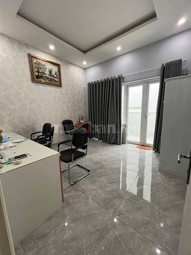 Cho thuê villa 8x20m nội thất cao cấp giá chỉ 42 Tr/tháng 
